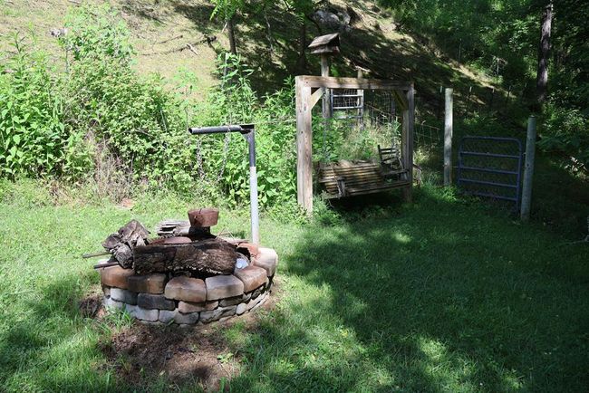 5043 Stones Chapel Rd, House other with 3 bedrooms, 3 bathrooms and 4 parking in Elk Creek VA | Image 38