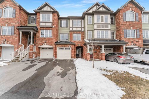 489 Coldwater Cres, Kanata, ON, K2M0J2 | Card Image