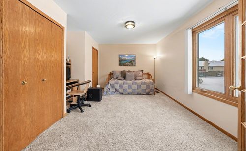 46753 Scotch Pine Ln, Macomb, MI, 48042-5373 | Card Image