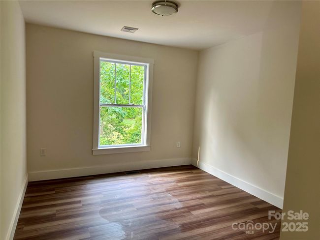 Bedroom 3 | Image 16
