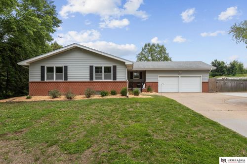 12037 N 40th St, Omaha, NE, 68112-1054 | Card Image