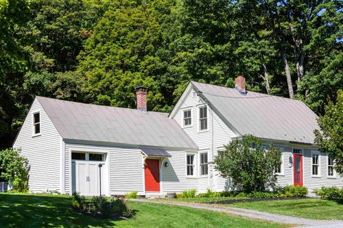 5014 South Rd, South Woodstock, VT, 05071-4705 | Card Image