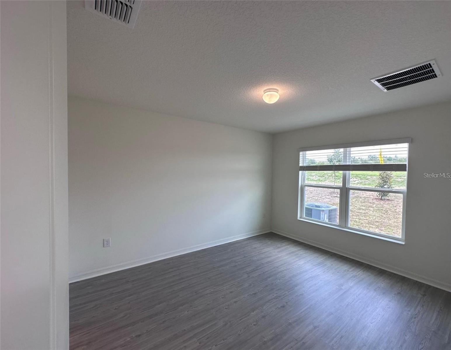 Residential in DAVENPORT 4