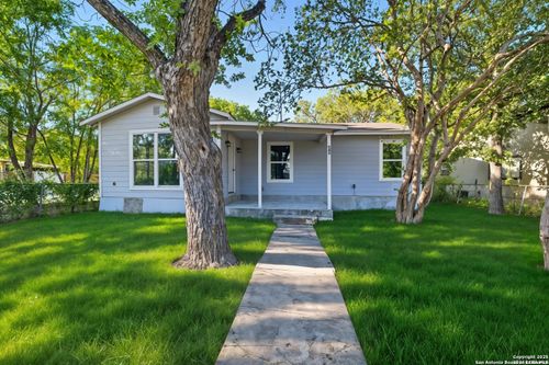 835 Aaron Pl, San Antonio, TX, 78221-2005 | Card Image