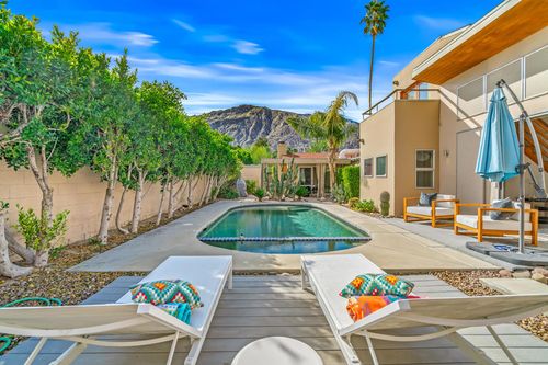 610 S Camino Real, Palm Springs, CA, 92264-0712 | Card Image
