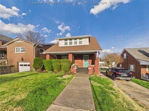 78 Fairfax Drive, Huntington, WV, 25705 | Card Image