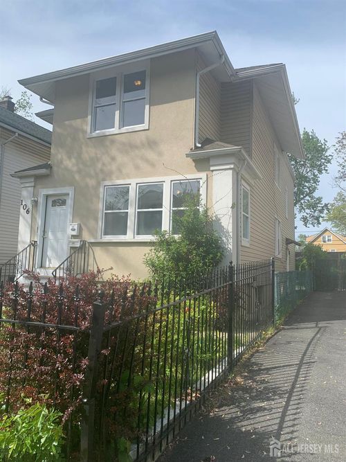 106 Summit St, East Orange, NJ, 07017-2406 | Card Image