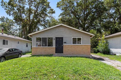 10417 Count Dr, Saint Louis, MO, 63136-6007 | Card Image