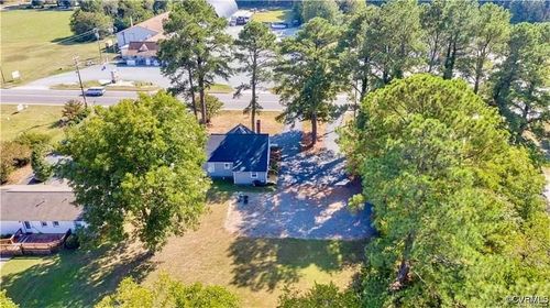 16527 General Puller Hwy, Deltaville, VA, 23043-2031 | Card Image