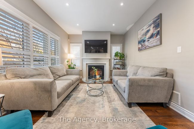 3349 Cline St, House other with 3 bedrooms, 4 bathrooms and 2 parking in Burlington ON | Image 11