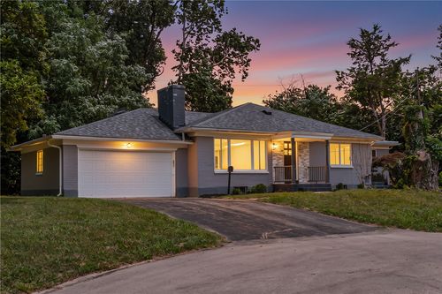 1 Wyngate Dr, Kettering, OH, 45429-1527 | Card Image