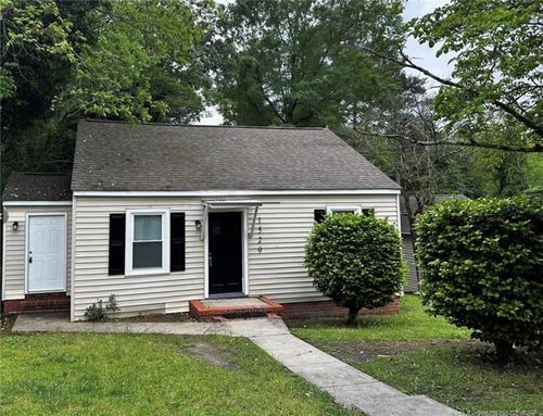 1529 Lacy St, Fayetteville, NC, 28305-5520 | Card Image