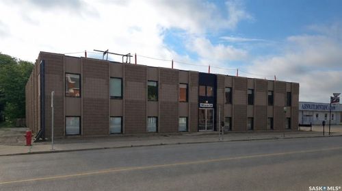 104-1100 1st Ave E, Prince Albert, SK, S6V2A7 | Card Image