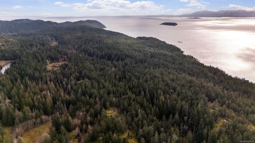 333 Main Rd, Lasqueti Island, BC, V0R2J0 | Card Image