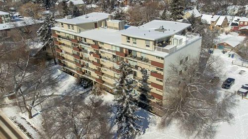 208 - 4700 55 Street, Home with 1 bedrooms, 1 bathrooms and 1 parking in Red Deer AB | Card Image