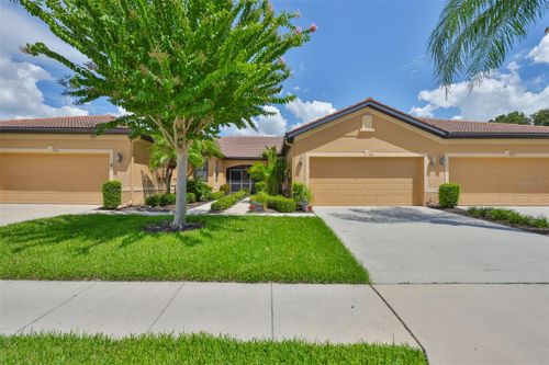 5831 Sunset Falls Dr, APOLLO BEACH, FL, 33572-3116 | Card Image