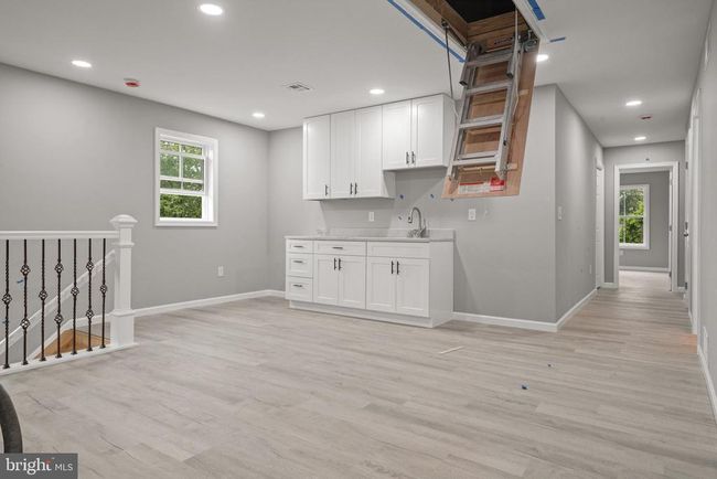 1500 Embassy Dr, Townhouse with 5 bedrooms, 4 bathrooms and null parking in HARRISBURG PA | Image 19