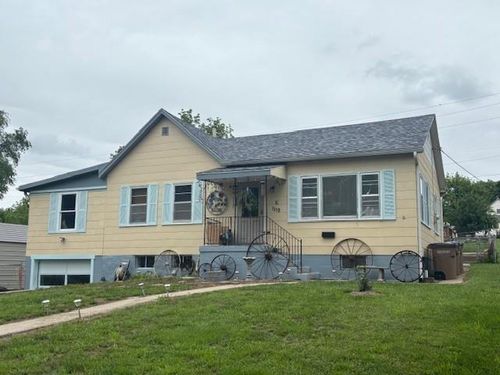1119 Mound St, Atchison, KS, 66002-1616 | Card Image