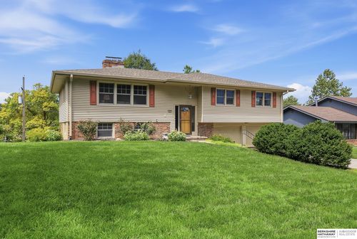 638 S 126th St, Omaha, NE, 68154-3030 | Card Image