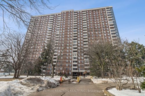 2210-205 Hilda Ave, North York, ON, M2M4B1 | Card Image