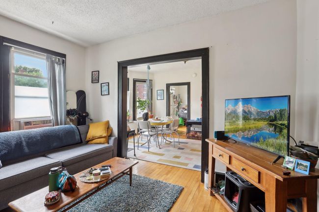 Unit 1 - 3050 13th Ave S (main level) | Image 8