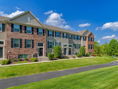 1609 Deer Pointe Dr, South Elgin, IL, 60177-1307 | Card Image