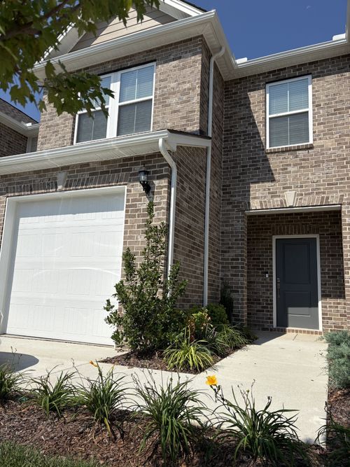 19-7144 Mapleside Ln, Fairview, TN, 37062-2036 | Card Image