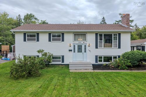 191 Weidner Dr, House with 4 bedrooms, 3 bathrooms and 1 parking in Sydney NS | Card Image
