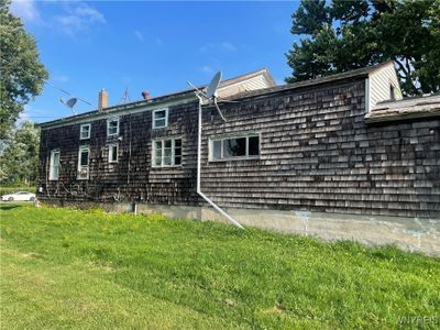 8155 State Route 237, House other with 5 bedrooms, 1 bathrooms and null parking in Stafford NY | Image 3