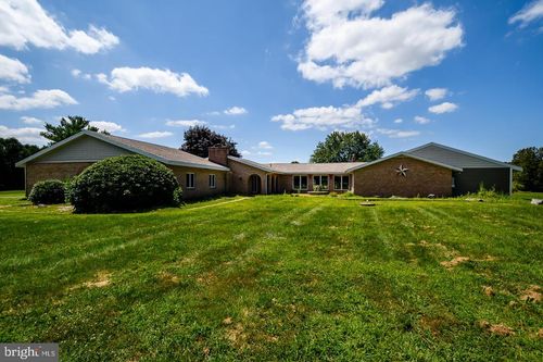 1220 Limekiln Rd, OLEY, PA, 19547 | Card Image