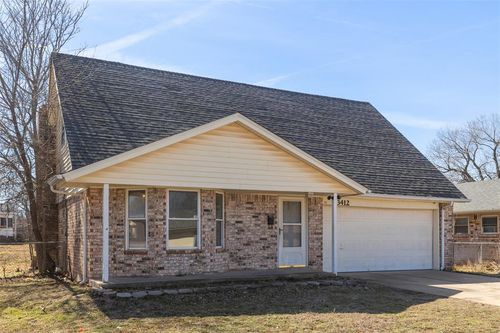 3412 Hillside Dr, Del City, OK, 73115-1742 | Card Image