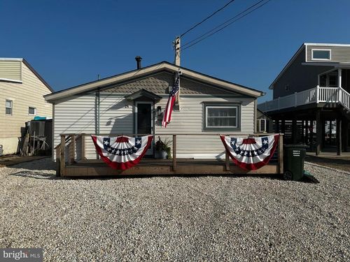 24 Anglers Rd, LITTLE EGG HARBOR TWP, NJ, 08087-2402 | Card Image