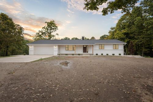 4245 Johnson Rd, Middleville, MI, 49333-9471 | Card Image