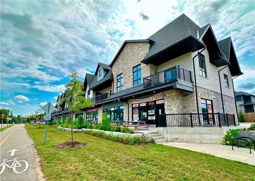 107-255 Woolwich St, Waterloo, ON, N2K0C8 | Card Image