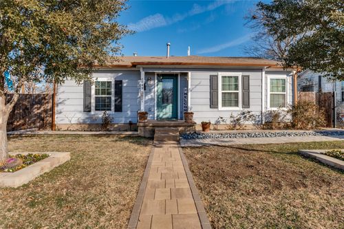 4049 Pampas Street, Dallas, TX, 75211 | Card Image
