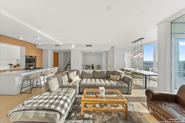 UNIT-1204 - 313 W 17 Th St, Condo with 2 bedrooms, 2 bathrooms and null parking in Austin TX | Image 9