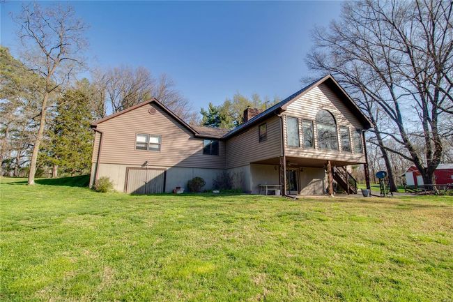 8556 Kee Mac Ln, House other with 2 bedrooms, 2 bathrooms and 3 parking in Alton IL | Image 54