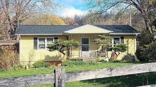 983 Williamstown Rd, SHIPMAN, VA, 22971-2734 | Card Image