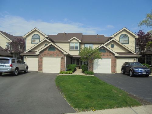 938 Ridgefield Ln, Wheeling, IL, 60090-5927 | Card Image