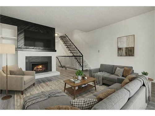 apt-e-17681 E Loyola Dr, Aurora, CO, 80013-3190 | Card Image