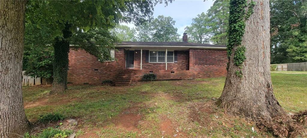 Clarke Stream Dr, Anderson, SC 29621