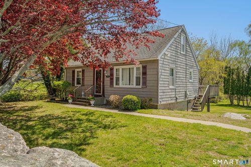 132 Niles Hill Rd, Waterford, CT, 06385-3523 | Card Image