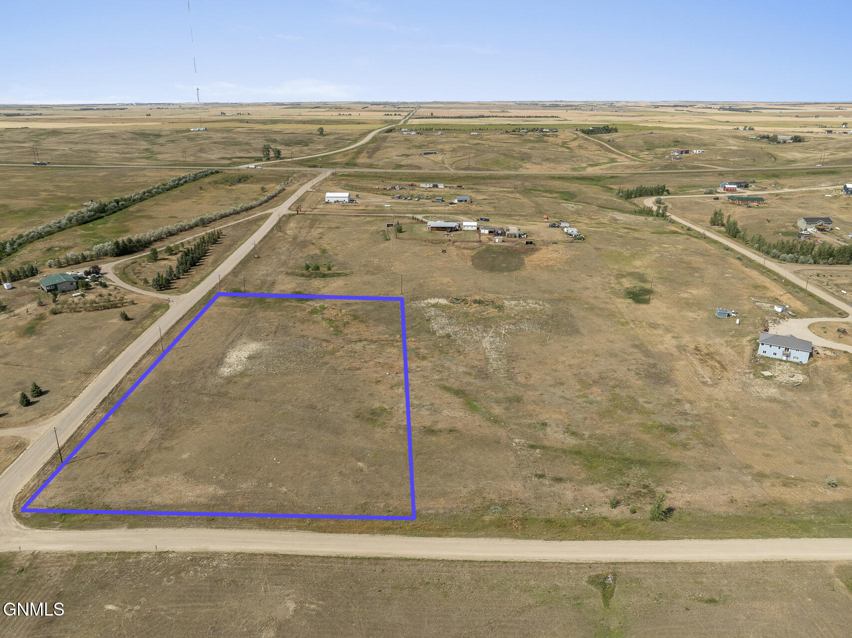 Land in Williston