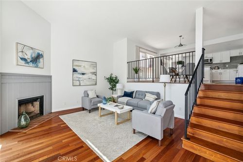 unit-1-312 N Francisca Ave, Redondo Beach, CA, 90277-2944 | Card Image