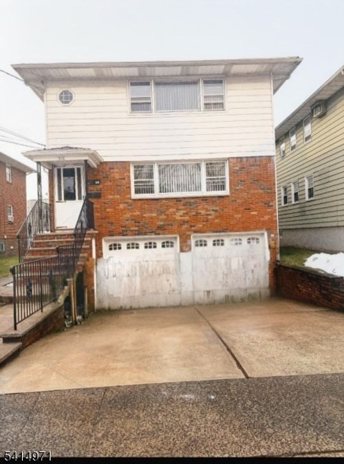 318 Kennedy Dr, Linden, NJ, 07036-4419 | Card Image