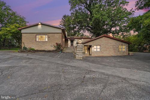 1465 Colonial Rd, HARRISBURG, PA, 17112-1919 | Card Image