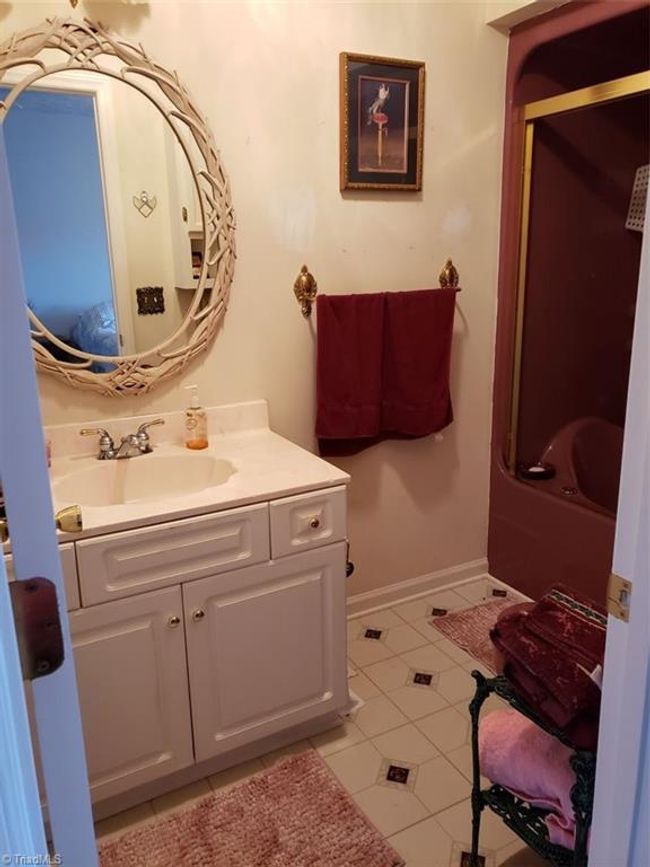 1695 Elk Spur Rd, House other with 3 bedrooms, 2 bathrooms and null parking in Fancy Gap VA | Image 16