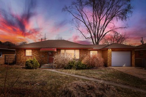 5932 Hampshire Ave N, Crystal, MN, 55428-3453 | Card Image