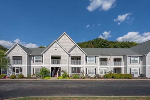 unit-240-1379 Highway 12 S, Ashland City, TN, 37015-3319 | Card Image