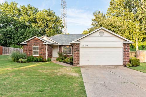 14203 New Haven Ave, Bixby, OK, 74008-7629 | Card Image